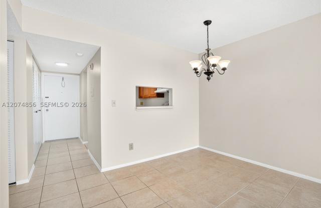 7500 NW 30th Pl Gallery 4