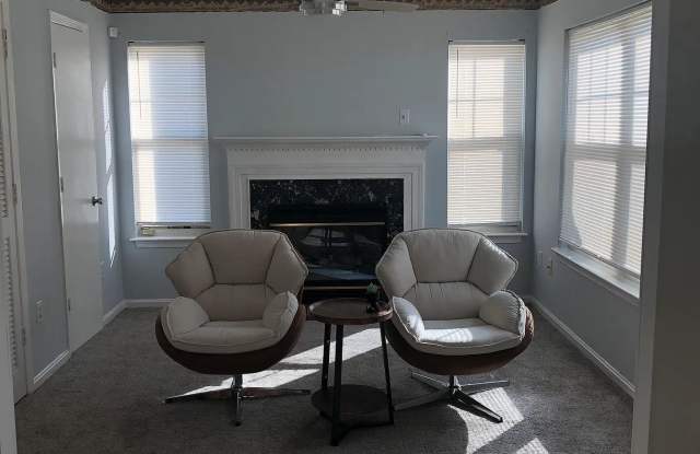 2 CATALPA Court photos photos