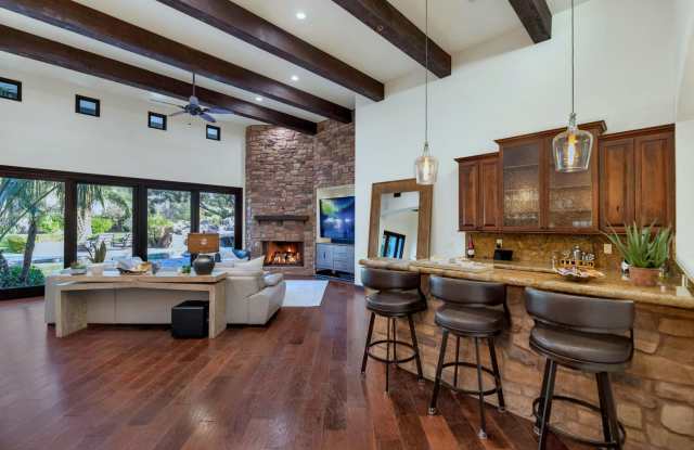 Rates Vary: $14,995 - $24,995 Gallery 3