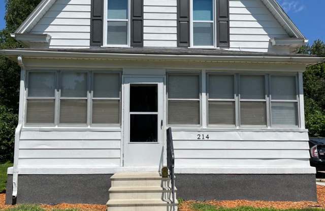 1 1/2 story 2 Bedroom home!! photos photos