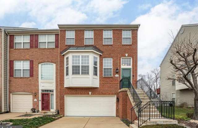 Bright & Spacious Woodbridge Home in Prime Location Near Shops & Commuter Routes photos photos
