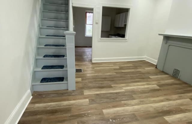 639 E WENSLEY STREET - 639 East Wensley Street, Philadelphia, PA 19134