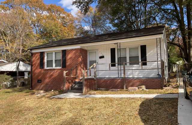 Available Now!! photos photos Available Now!! photos photos