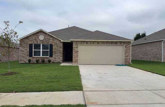 Welcome to your newly constructed 3-bedroom, 2-bath home in Broken Arrow. Gallery 1