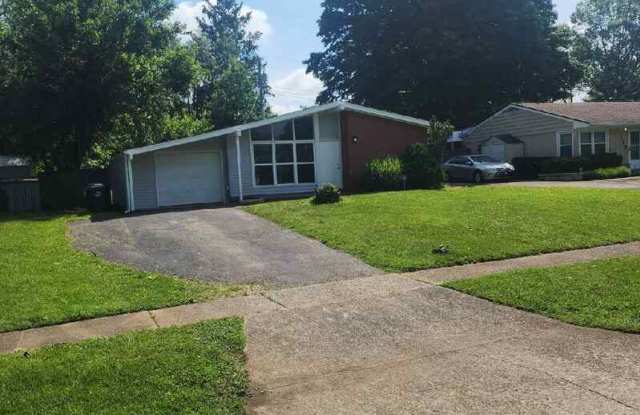 1807 Brentmoor Lane Gallery 2