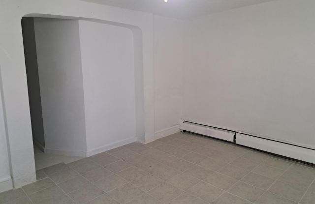 3317 Pittston Avenue Gallery 4