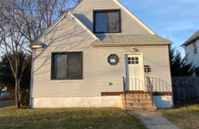 1260 S 9th St - 1260 South 9th Street, South Plainfield, NJ 07080
