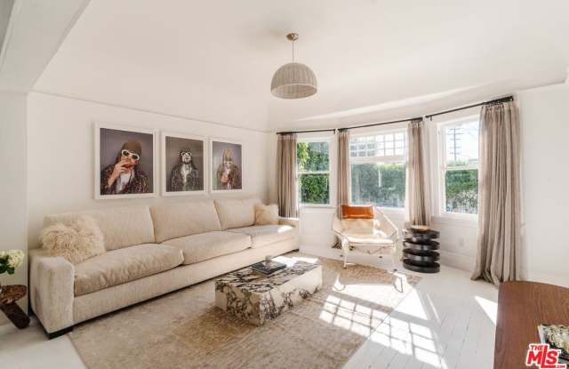 1163 Nelrose Ave photos photos