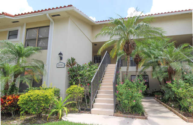 1441 Windorah Way photos photos