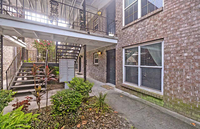 867 Colony Drive - 867 Colony Drive, Charleston, SC 29407