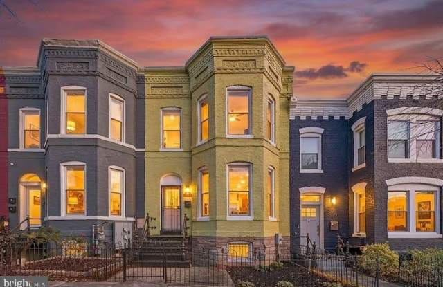 1119 MONTELLO Avenue NE Gallery 1