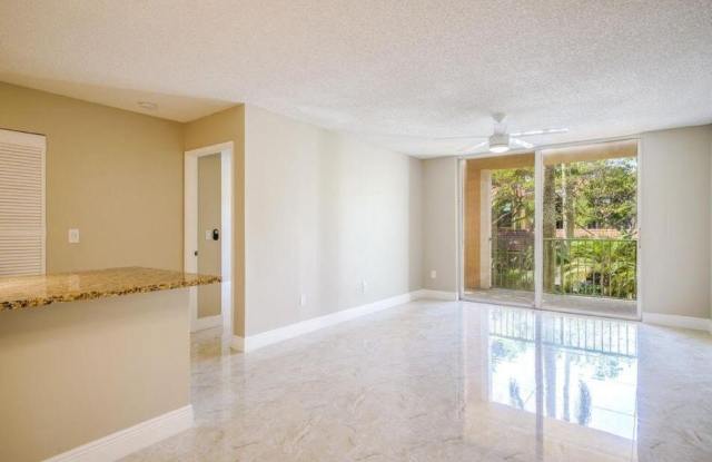 140 Yacht Club Way Gallery 3