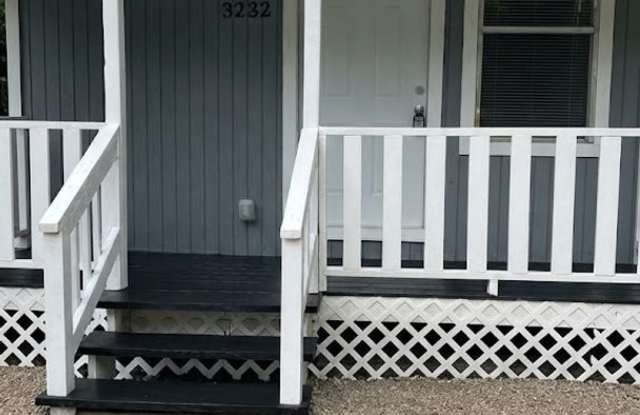MOVE-IN SPECIAL! $500 Deposit + $500 First Month’s Rent! Gallery 3