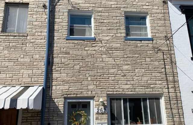 Discover this 3-bedroom, 1-bath home in the heart of Lawrenceville, PA!! Gallery 1