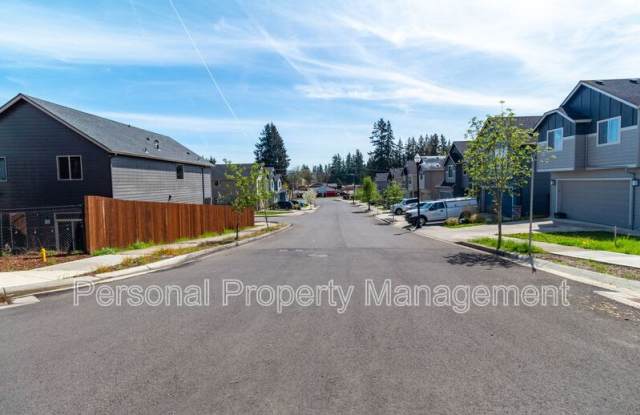 1801 N 20th Ct Gallery 3