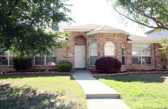 3912 Gardenia Lane Gallery 2