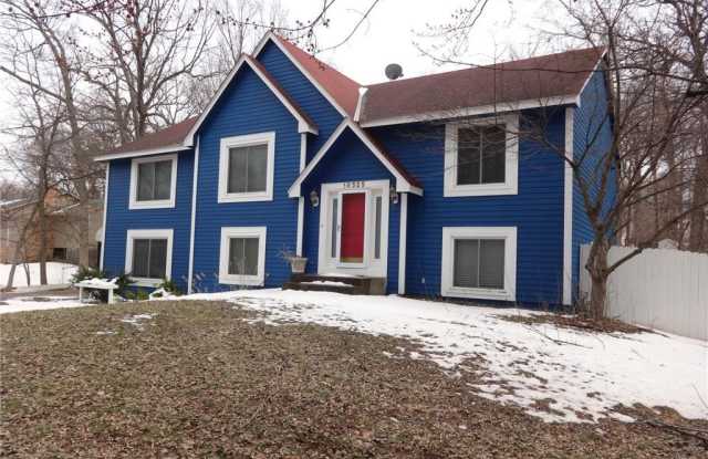 18525 County Road 24 - 18525 County Road 24, Plymouth, MN 55447