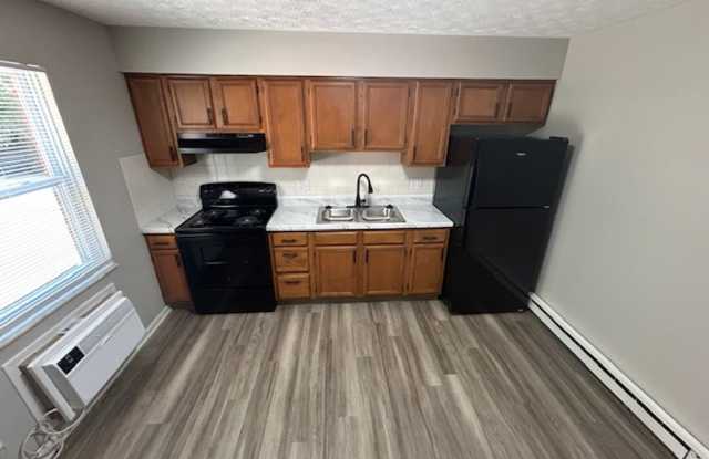 Rent Promotion - $500 off 2nd Month Rent if lease signed by 2/15/26. photos photos