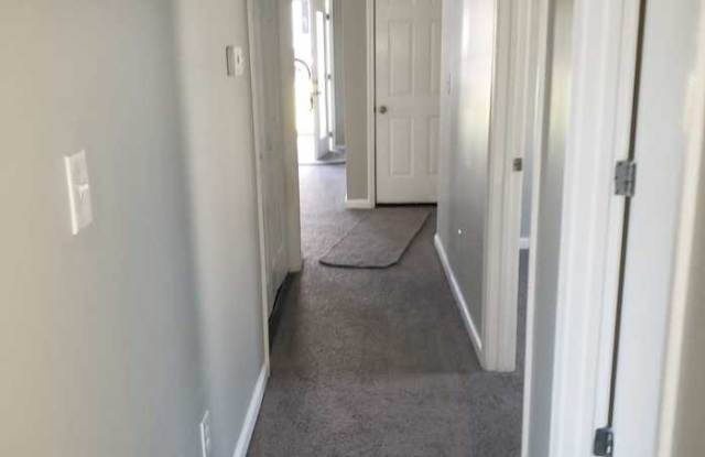 4430 Jackam Ridge Court Gallery 2