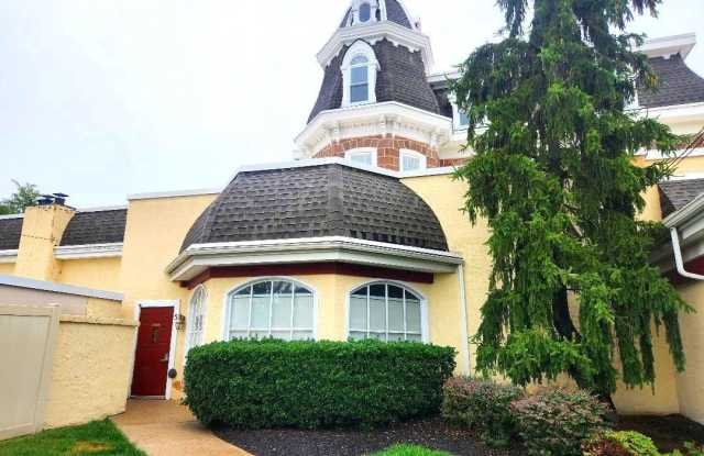 122 N YORK Road Gallery 2