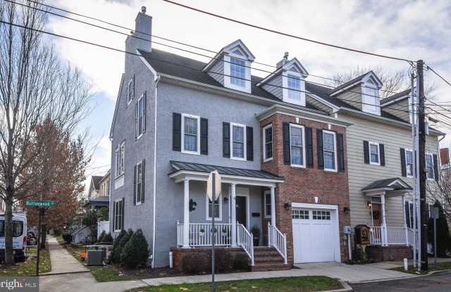 61 BUTTONWOOD STREET - 61 Buttonwood Street, Lambertville, NJ 08530
