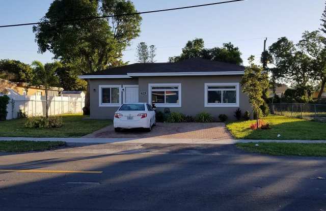 1576 Northwest 6th Avenue - 1576 Northwest 6th Avenue, Pompano Beach, FL 33060
