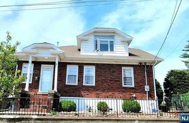 175 Jefferson Street photos photos