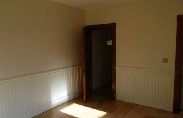 R29PLE Gallery 4