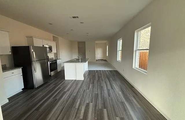 5944 Sahara Drive Gallery 3