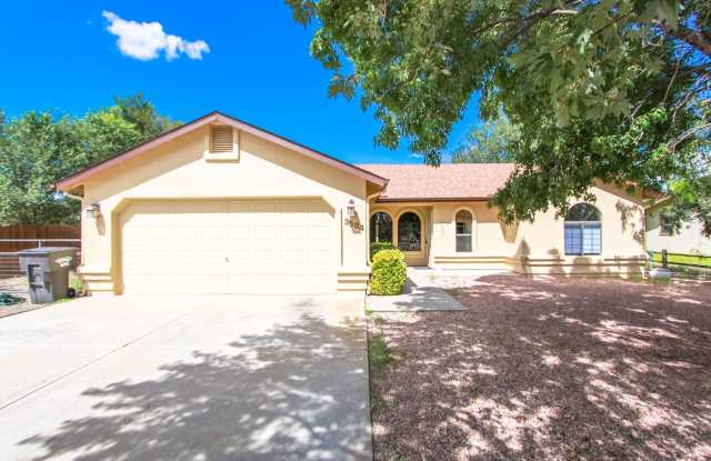 3 bedroom 2 bathroom home in Prescott Valley photos photos