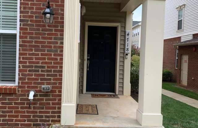4718 DANE RIDGE CIRCLE Gallery 2