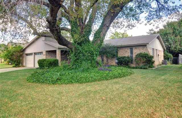 3700 Holland Drive Gallery 2