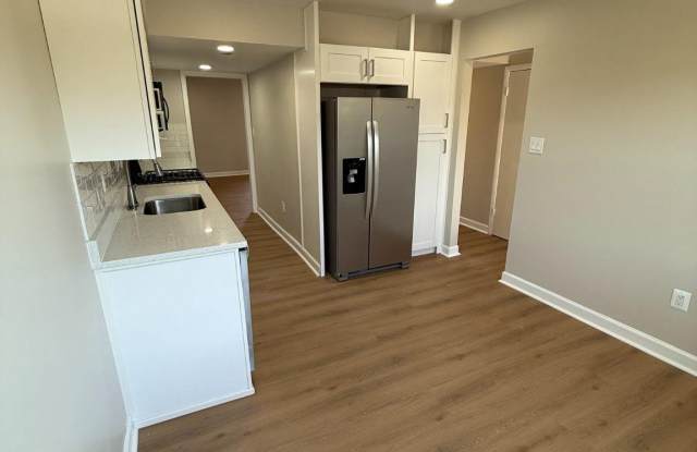 14817 CHERRYDALE Drive Gallery 3