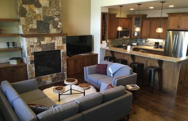 635 Clermont Circle - 635 Clermont Circle, Steamboat Springs, CO 80487