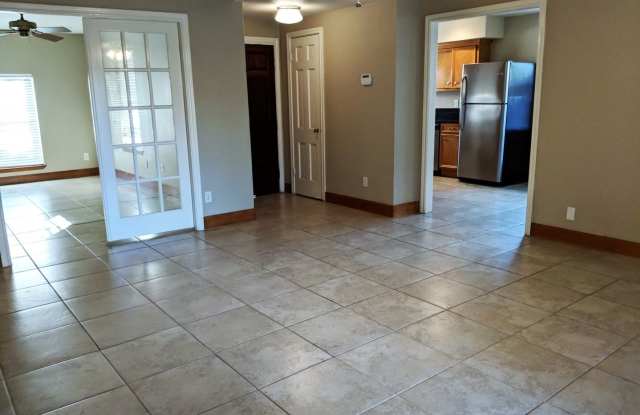 507 Ulrich St. Gallery 2