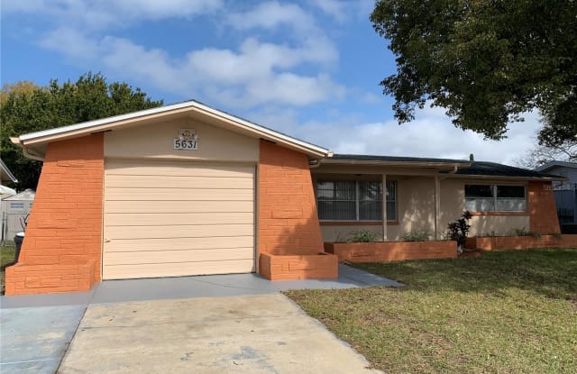 5631 DOVE DRIVE - 5631 Dove Drive, Elfers, FL 34652