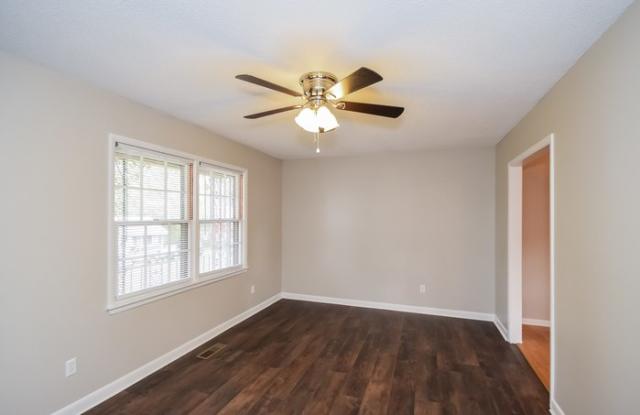 2513 Wright Circle Gallery 3