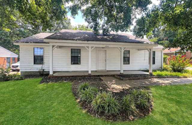 8840 Cypress CV - 8840 Cypress Cove, Southaven, MS 38671