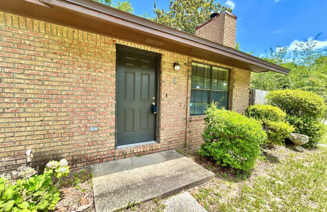 Charming 2-Bedroom Quadplex photos photos Charming 2-Bedroom Quadplex photos photos