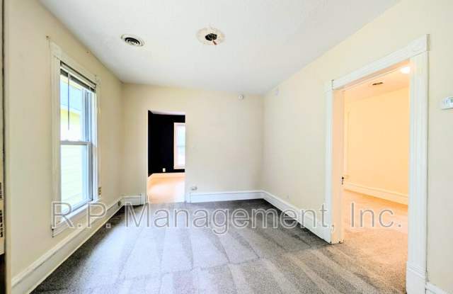 340 16th Ave NE photos photos