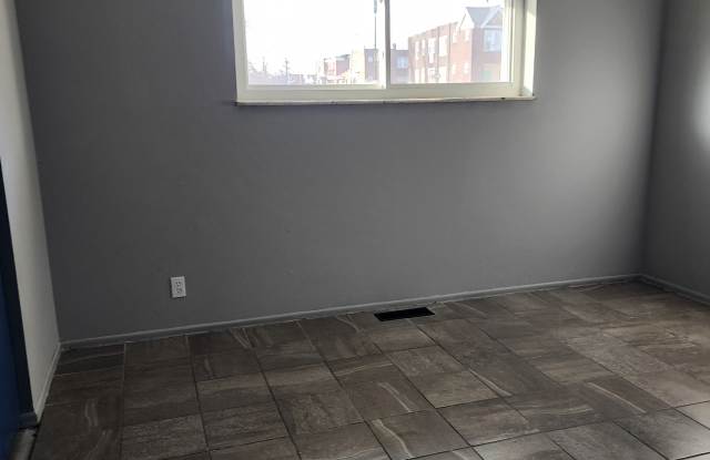 4246 Ashland Ave photos photos