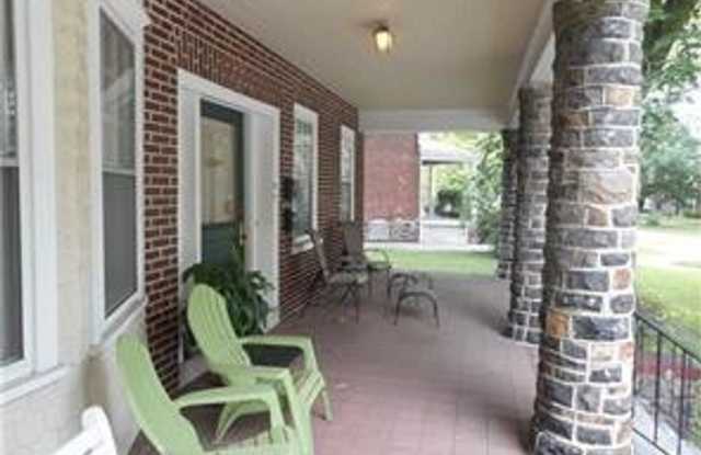 2607 N. Franklin Street Apartment 2 Gallery 2
