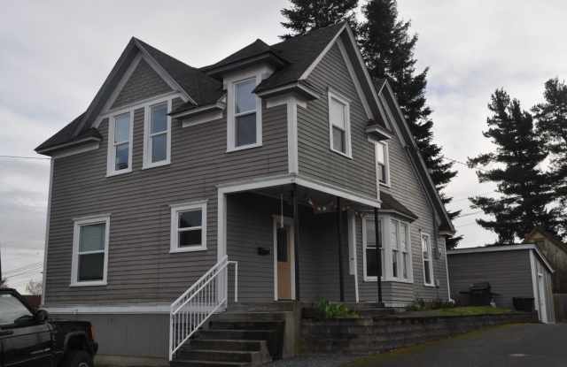 PRELEASING: 6 bed/2 bath House close to WWU and Downtown! photos photos