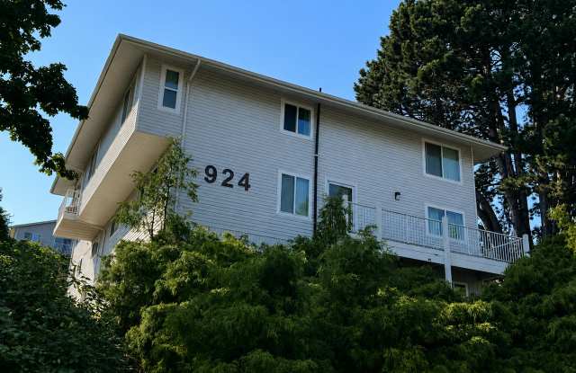 924 21st Street photos photos