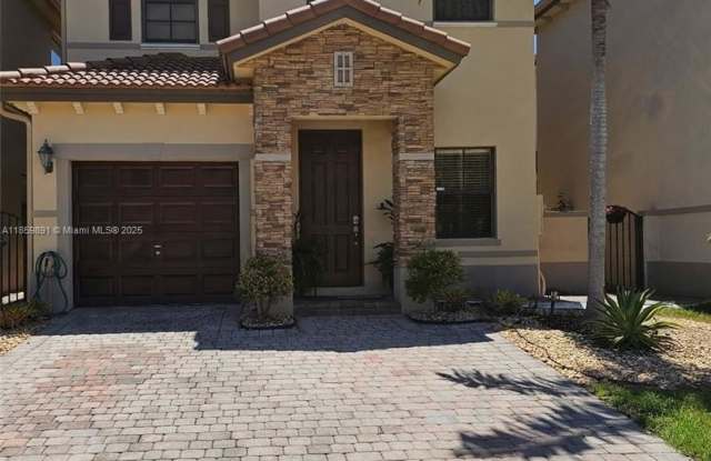 22812 SW 88th Pl photos photos
