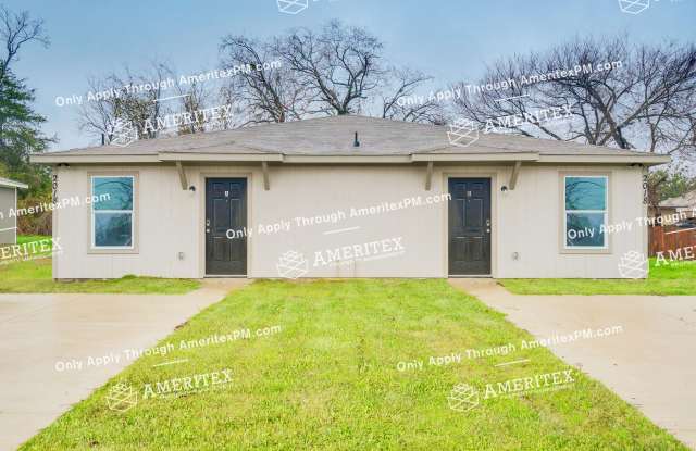 2018 Henry St Unit A - 2018 Henry St, Greenville, TX 75401
