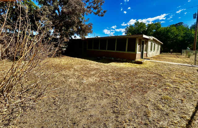 1120 N Justice Dr photos photos