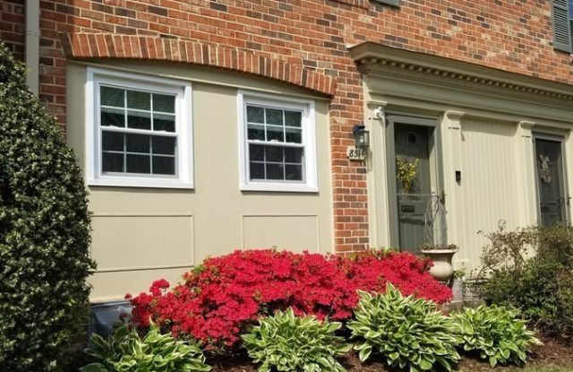 8514 Forrester Blvd - 8514 Forrester Boulevard, West Springfield, VA 22152