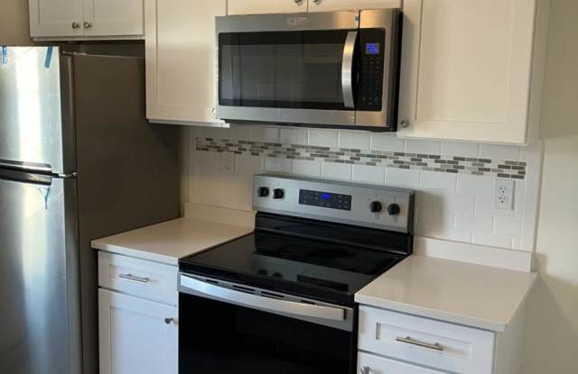 35 Davis Sq. photos photos
