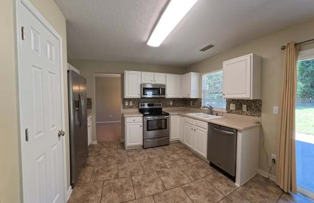 13307 Arbor Meadows Court Gallery 2